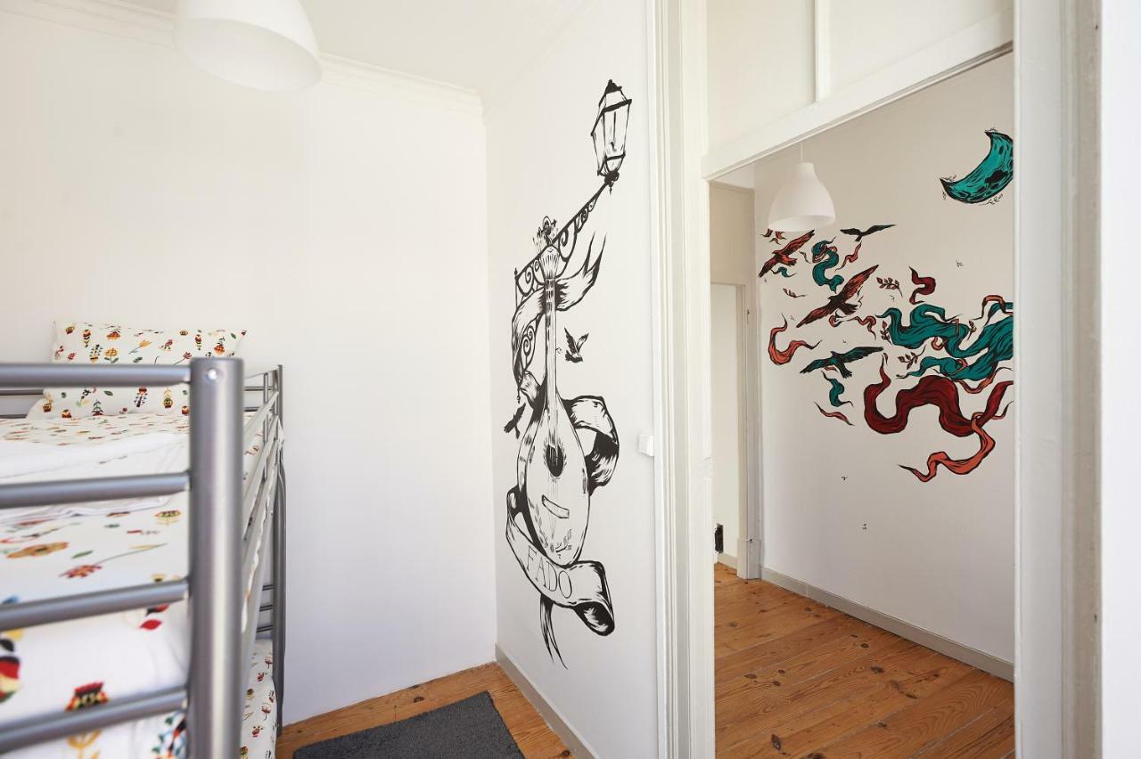 Love Inn Bairro Alto 4 Lisboa Exterior foto